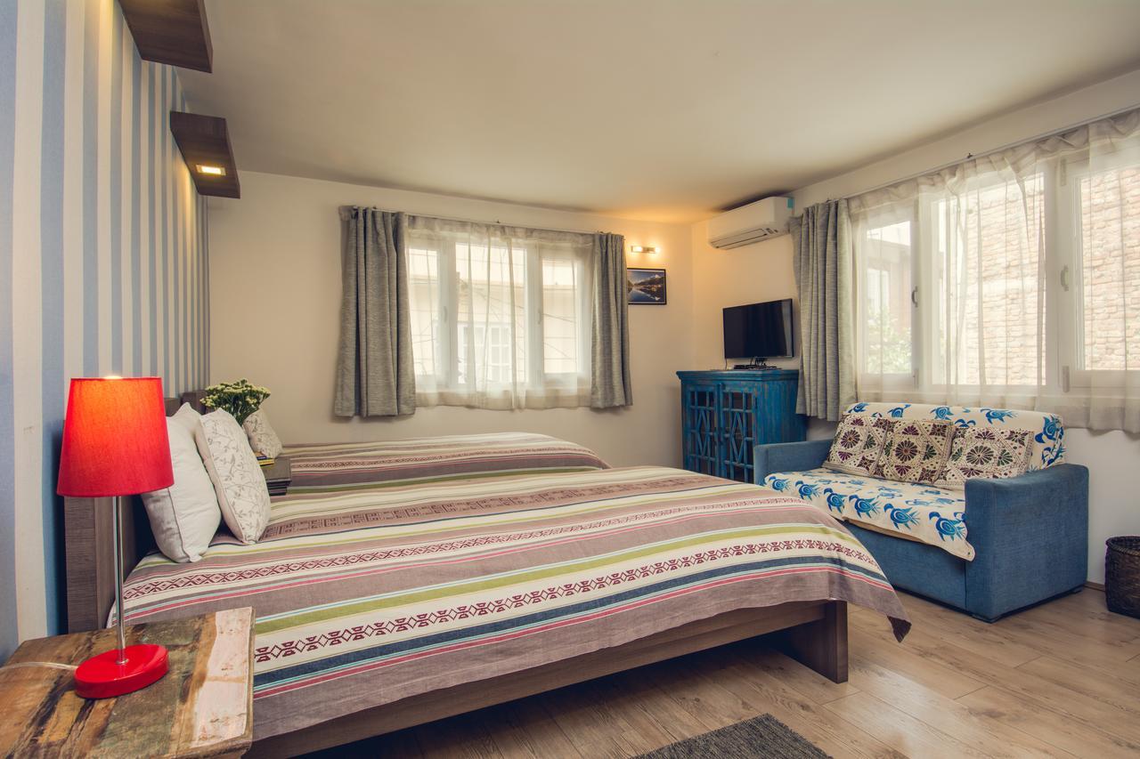 Piano B&B Lalitpur Exteriör bild